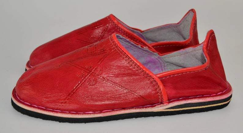 MEN MOROCCAN BABOUCHE SLIPPERS RED - boholandesing